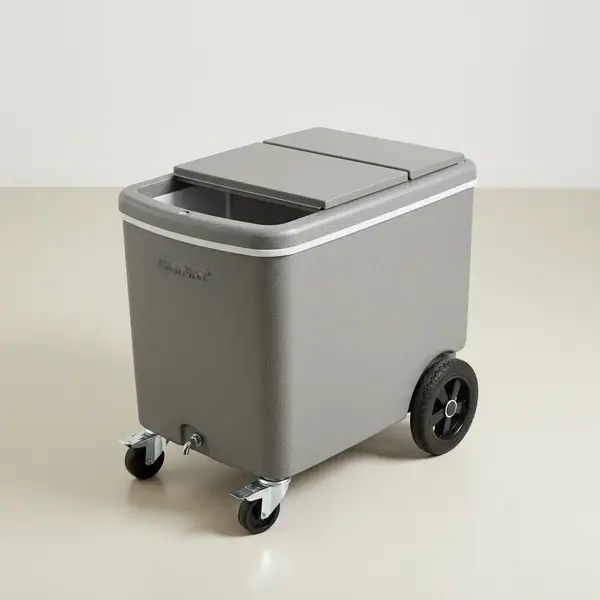 Cambro ICS175LB191 SlidingLid™ Ice Caddy