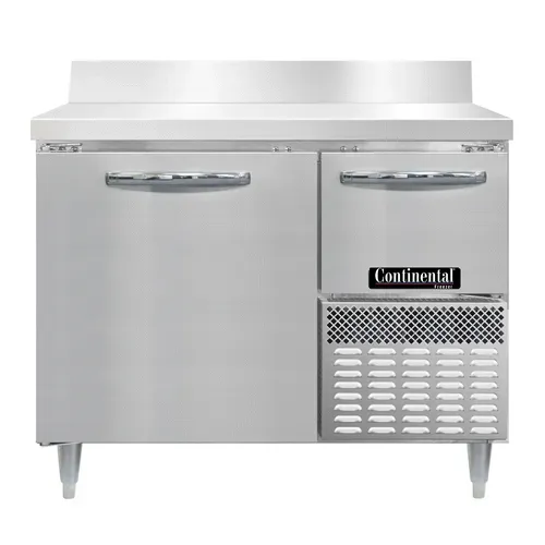 Continental Refrigerator DFA43NSSBS