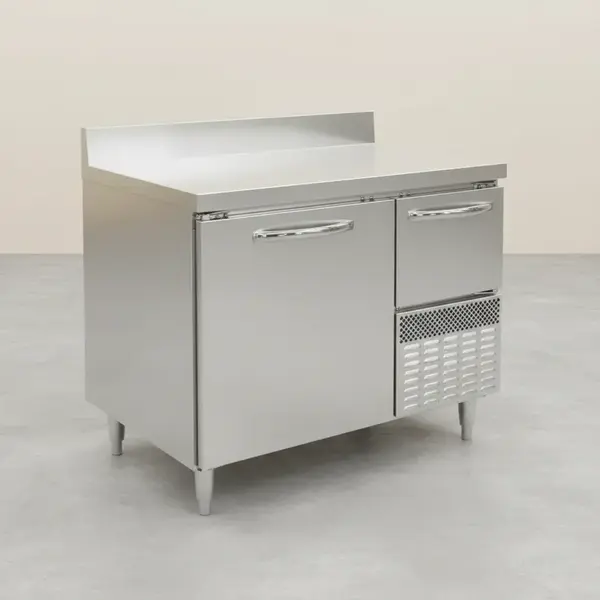 Continental Refrigerator DFA43NSSBS