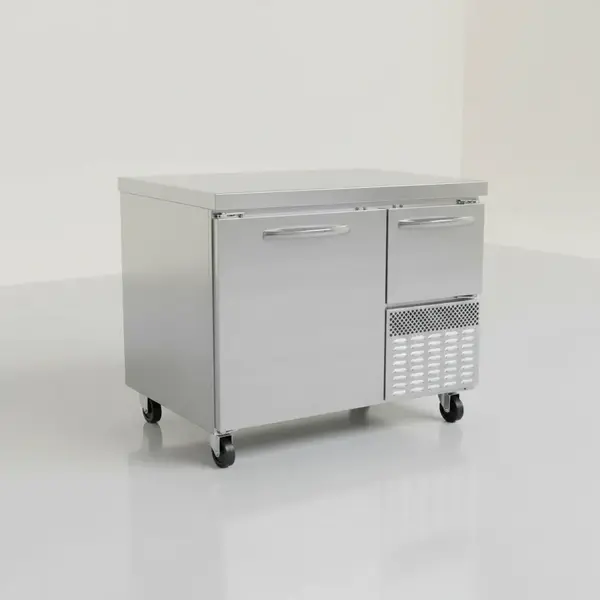 Continental Refrigerator FA43SN