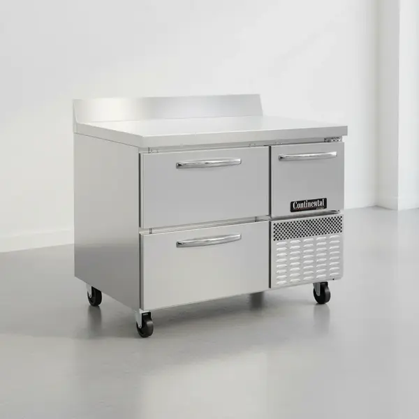 Continental Refrigerator FA43SNBS-D