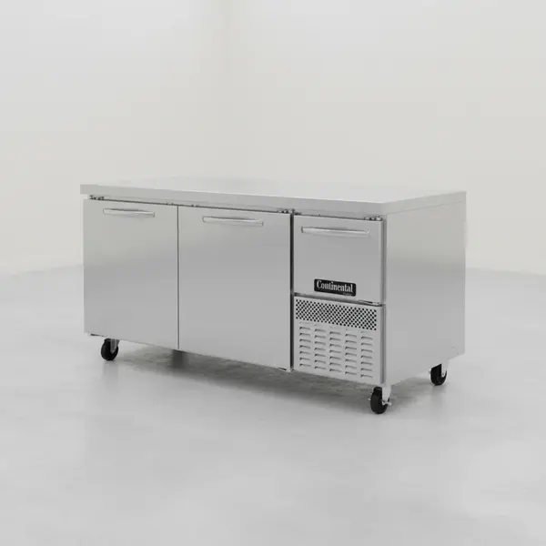 Continental Refrigerator FA68SN