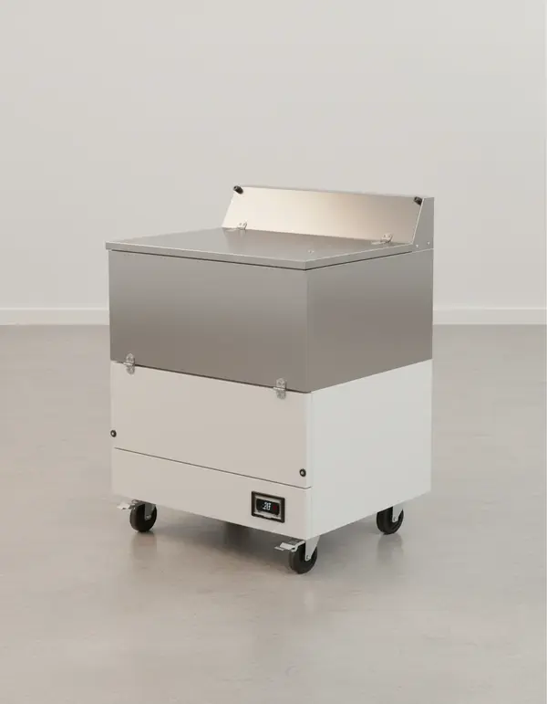 Continental Refrigerator MC3ND