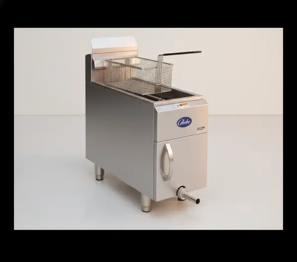 Globe GF15G Countertop Gas Fryer with 15-lbs Capacity