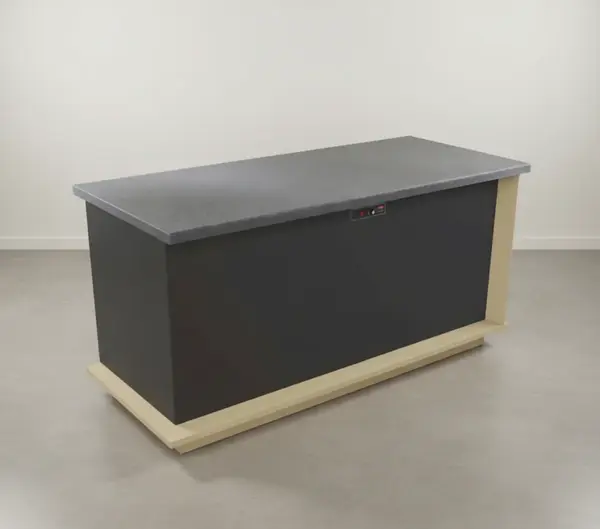 Hatco Glo-Ray® Heated Shelf Food Warmer - 37.63" x 19.63"