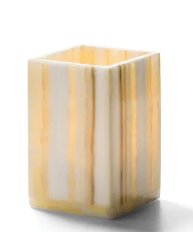 Hollowick 8208EA