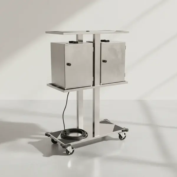 Lakeside Manufacturing 696