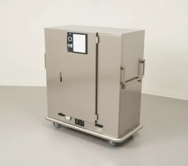 Metro MBQ-72-QHA Heated Banquet Cabinet for 72 Plates