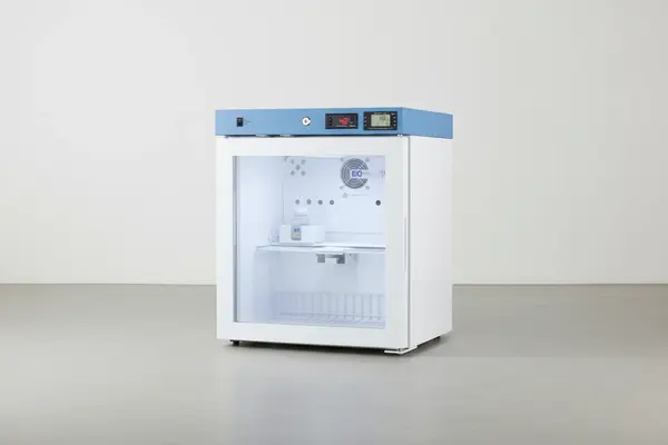 Summit Commercial ACR162G