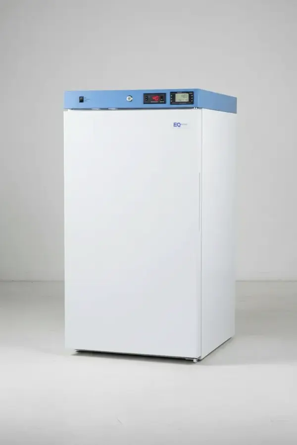 Summit Commercial ACR31WNSF456