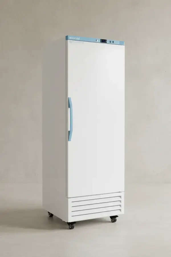 Summit Commercial AFS17PV