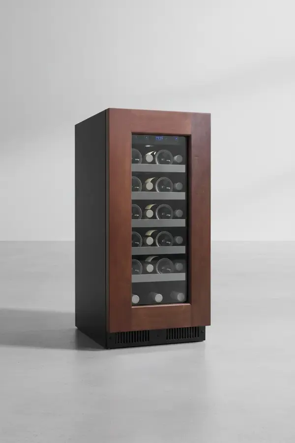 Summit Commercial ALWC15PNR