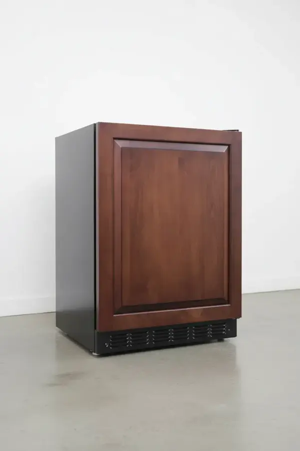 Summit Commercial FF6BK2SSIFADA