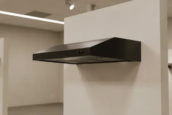 Summit Commercial HC24BB