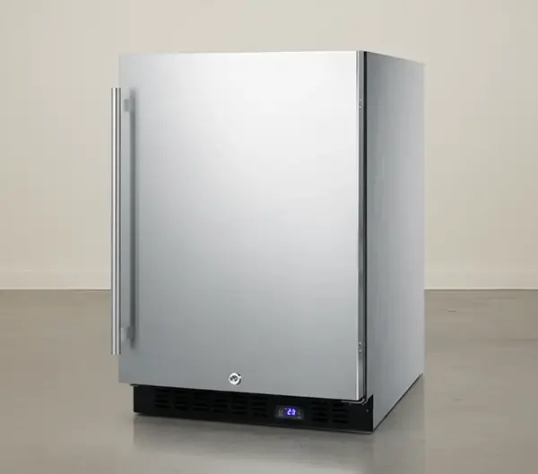 Summit Commercial SCFF53BCSS