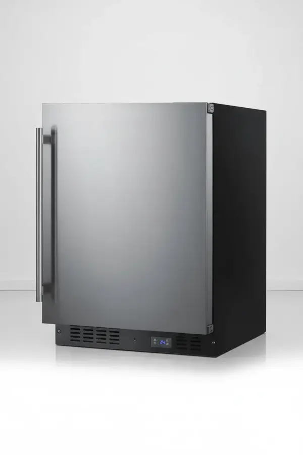 Summit Commercial SCFF53BSS