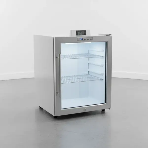 Summit Commercial SCR215LNZ