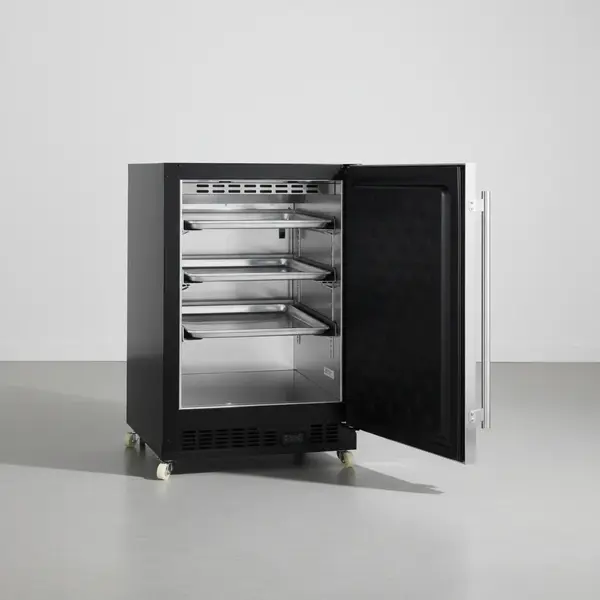 Summit Commercial SCR610BLSDRI