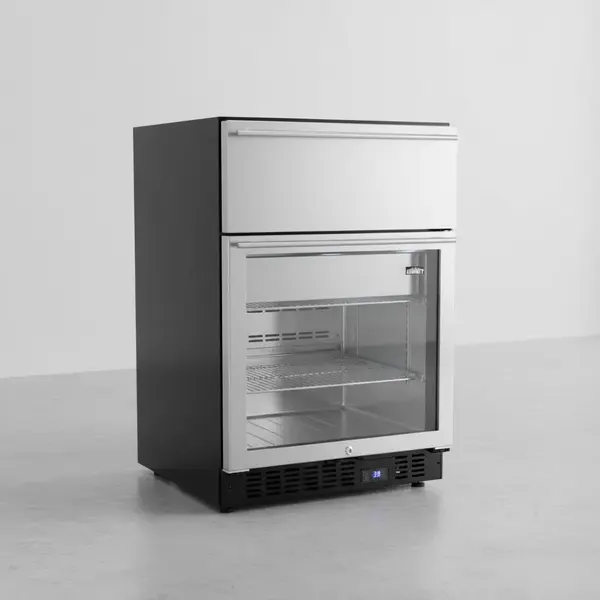 Summit Commercial SCR615TD