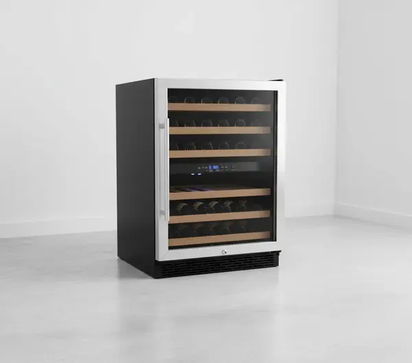 Summit Commercial SWC530BLBIST