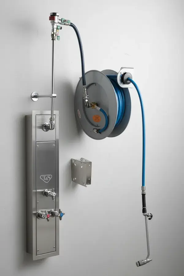 T&S Brass B-7242-U10WS7BC