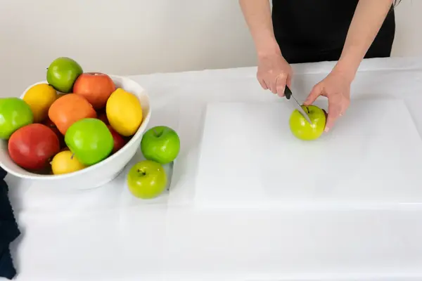 Thunder Group PLCB005