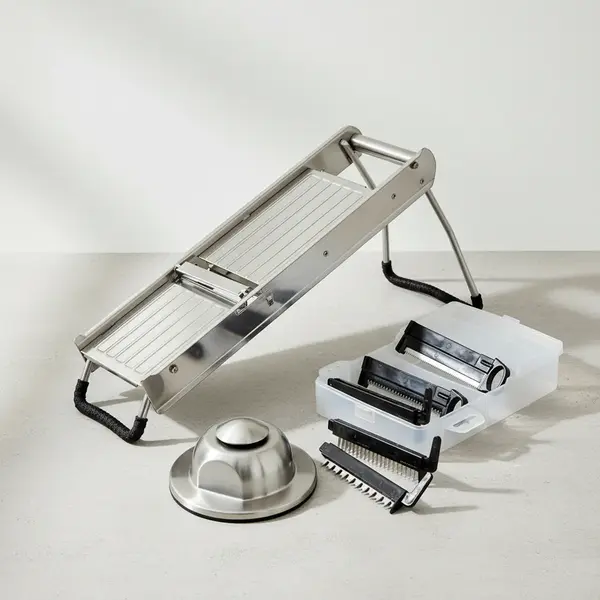 Winco MDL-15 Mandoline Slicer Set with Interchangeable Blades